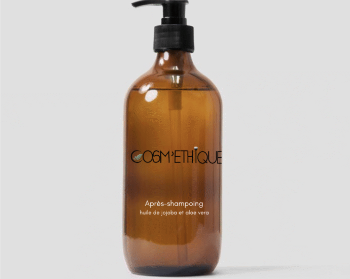 flacon marron avec bouchon noir sur fond gris